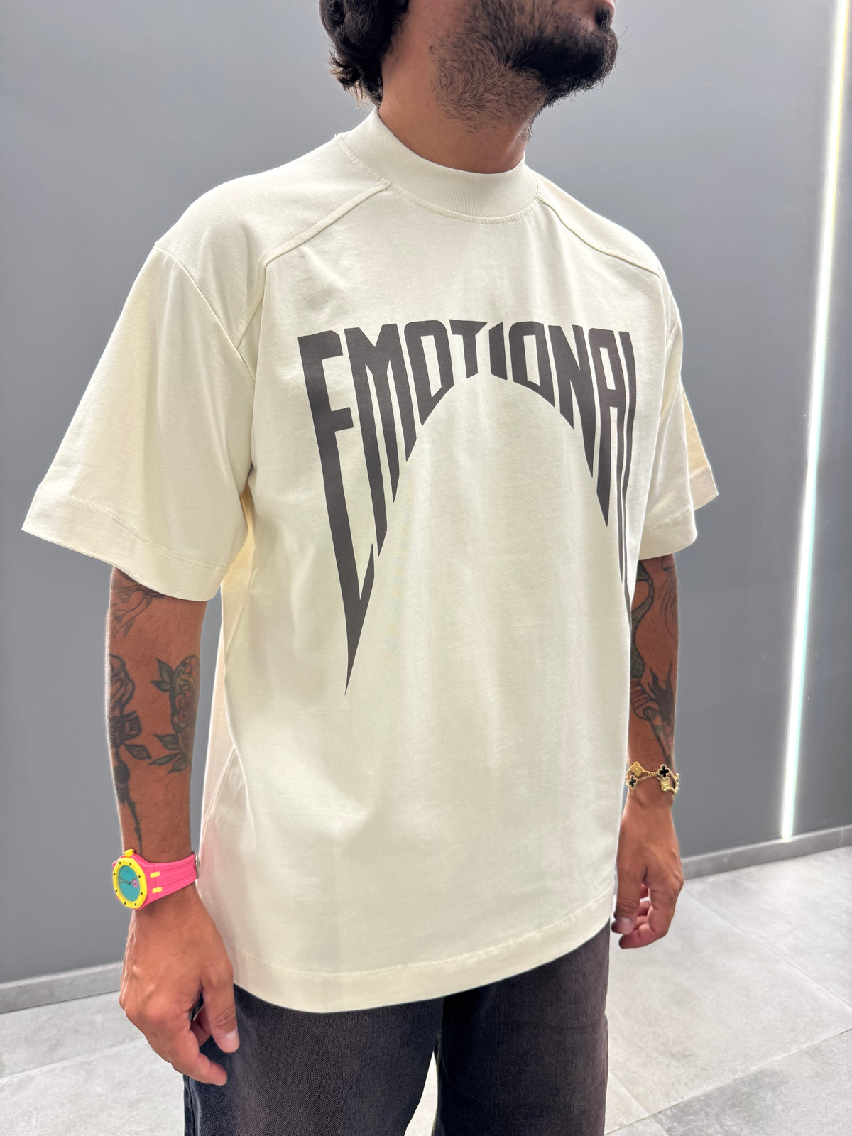 T-shirt vintage EMOTIONAL 002