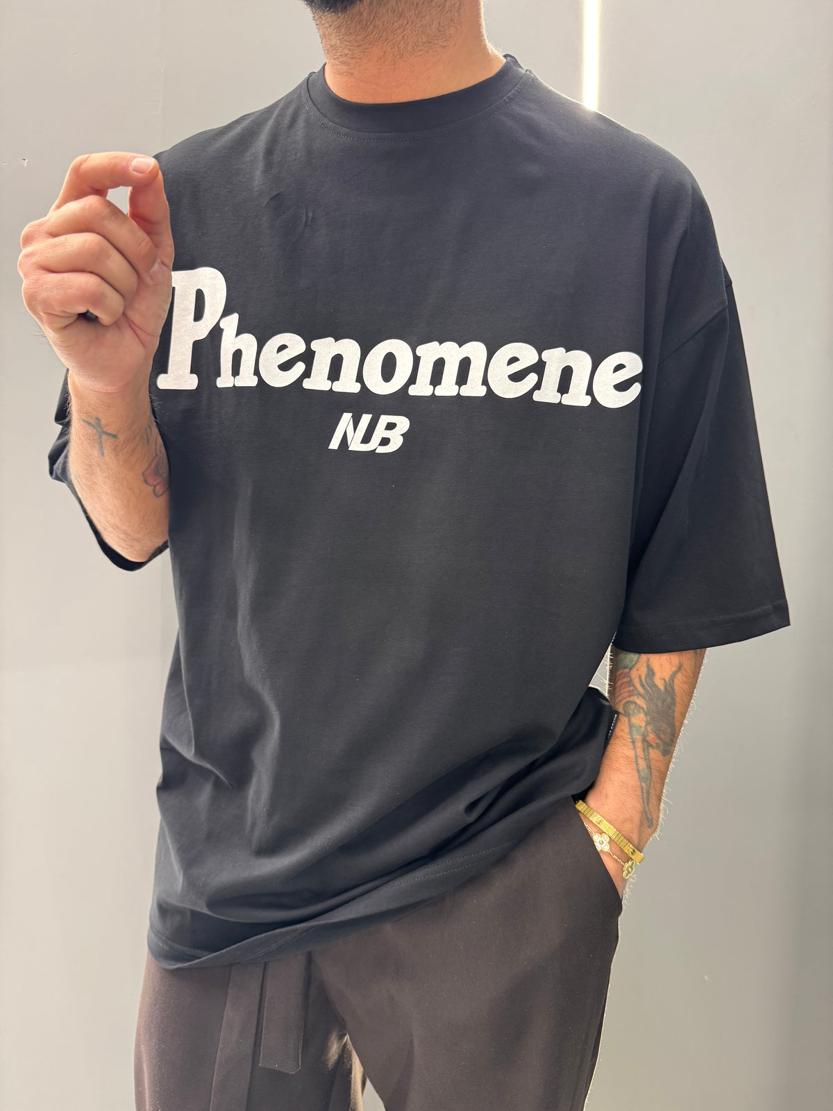 T-shirt con stampa PHENOMENE art. njb