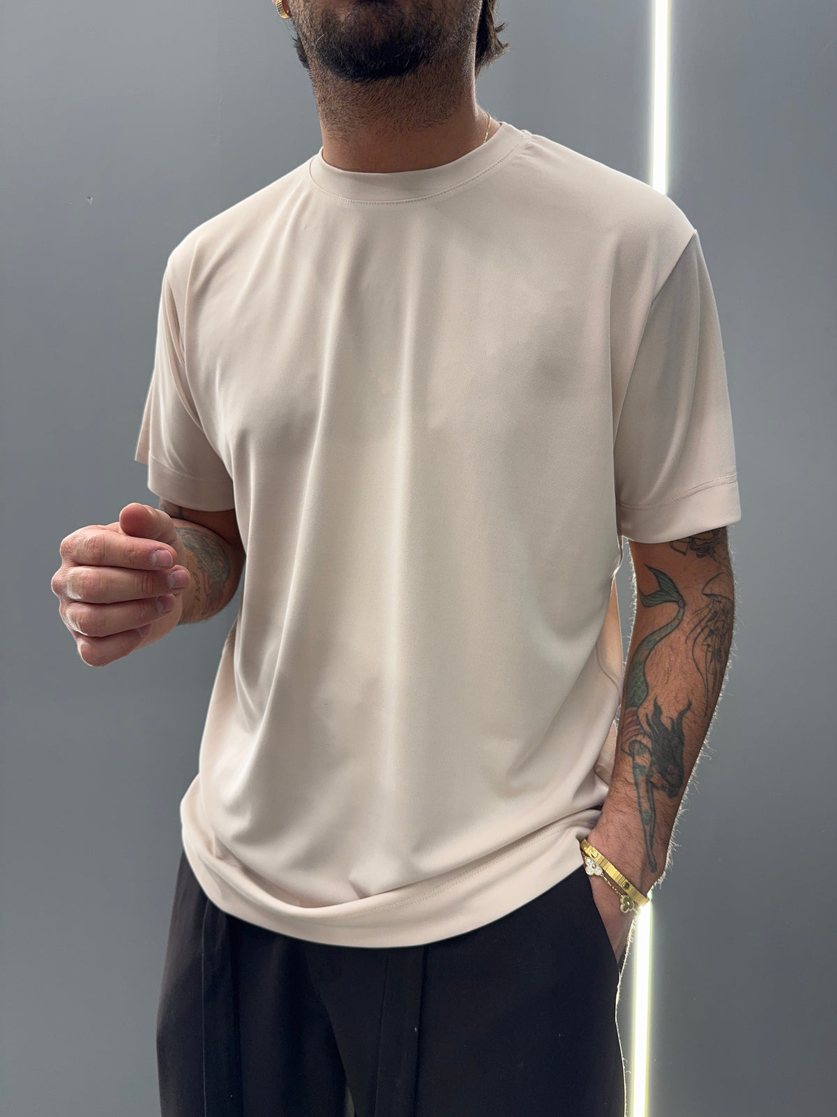 T-shirt in viscosa VINILE art. zm133